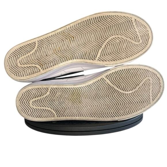Womens Nike Blazer Low Platform DZ5210-100 Leather Sneaker Shoes Size 8.5 White - Picture 5 of 6